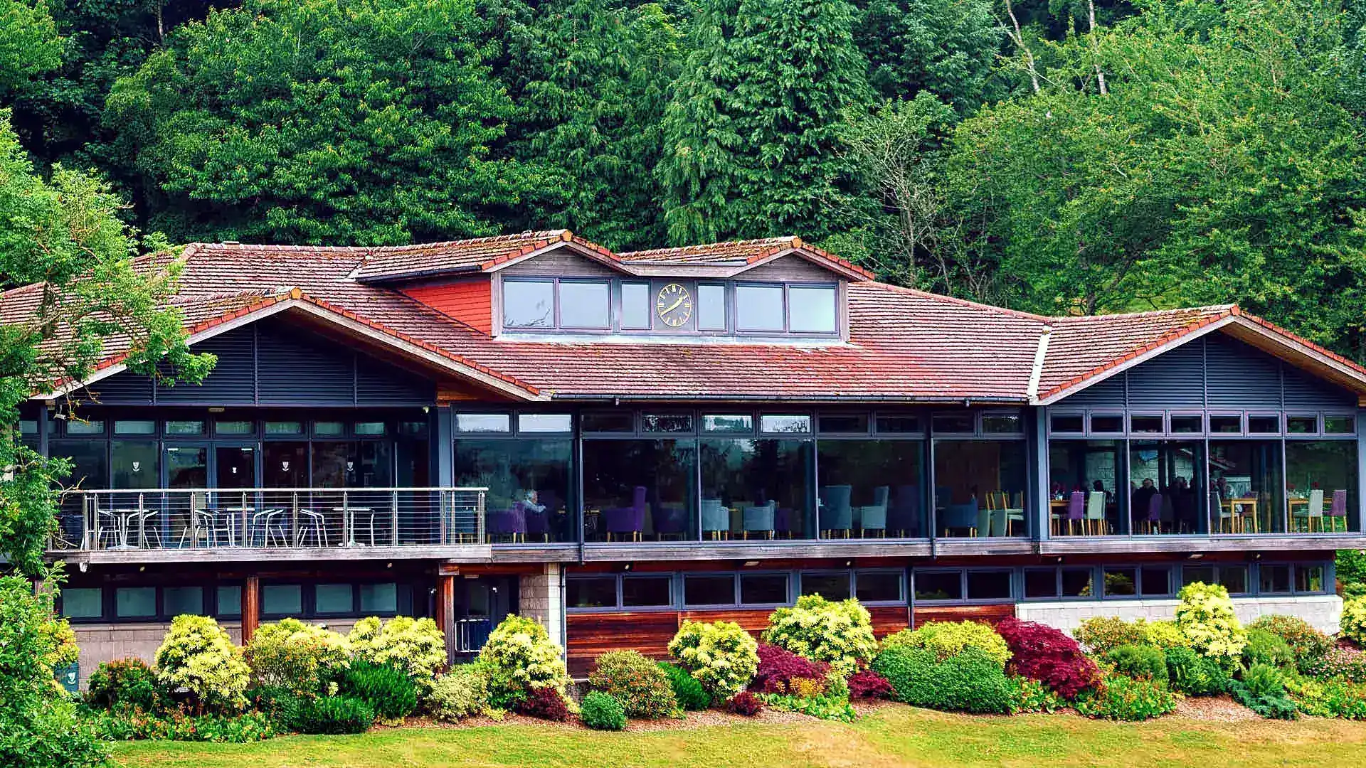 Deeside Golf Club clubhouse overlooking the courses