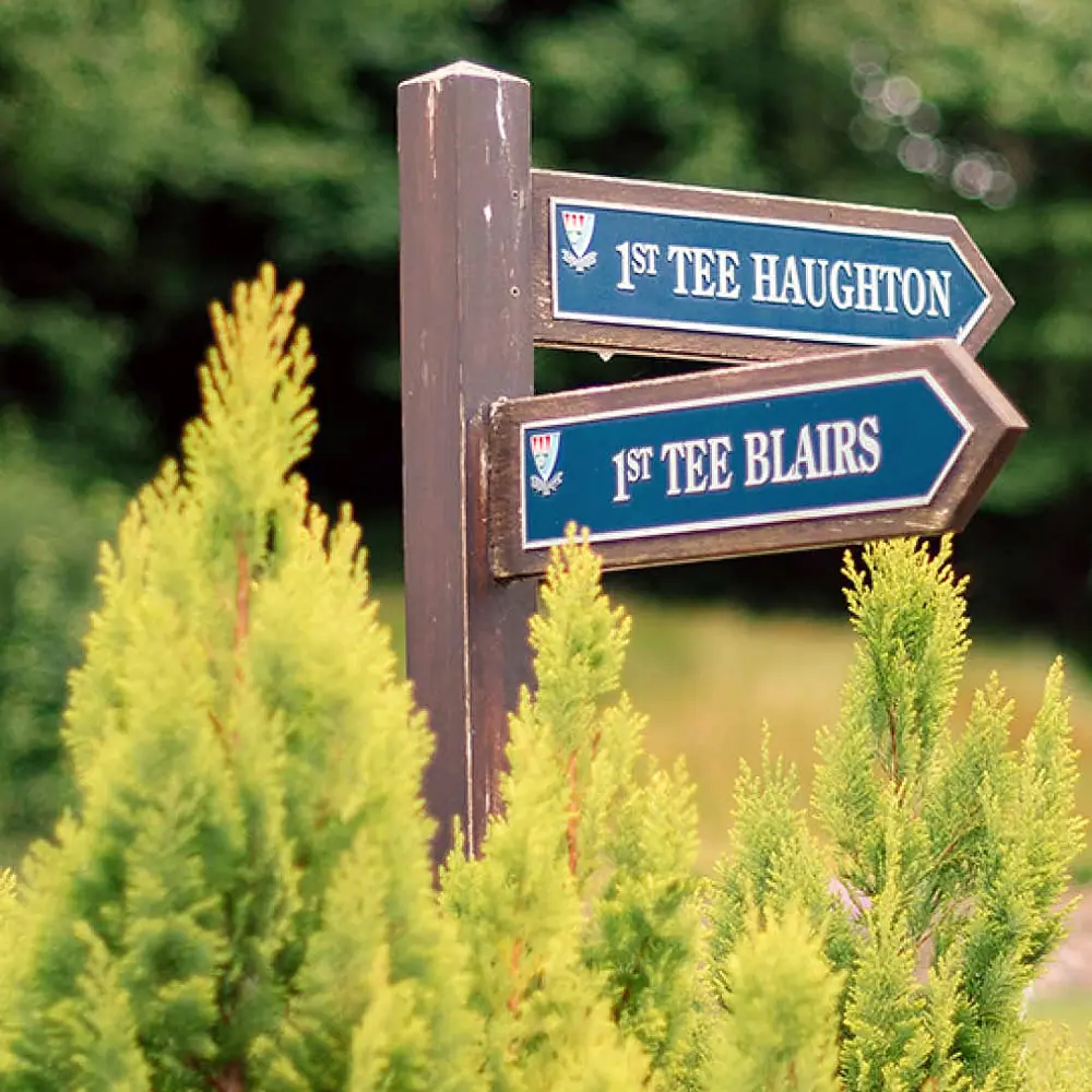 Hole signs at Deeside Golf Club